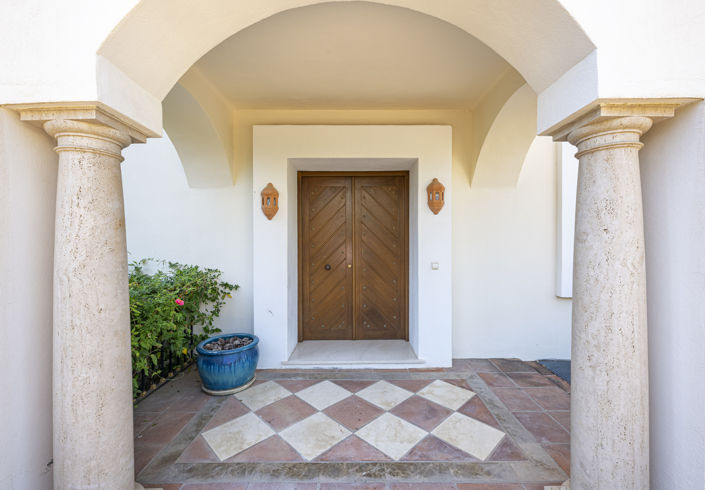 Image No.43-5 Bed Villa for sale
