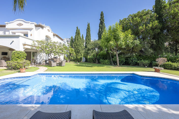 Image No.45-5 Bed Villa for sale