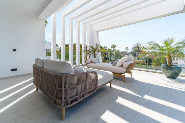 Image No.43-4 Bed Villa for sale