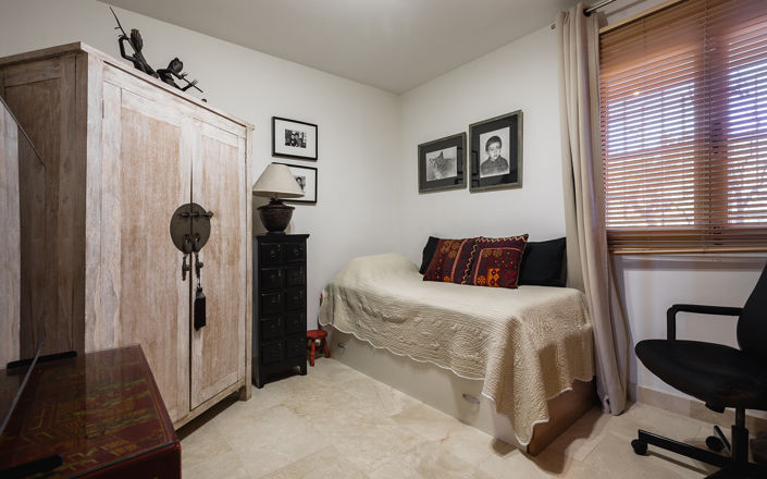 Image No.20-3 Bed Townhouse for sale