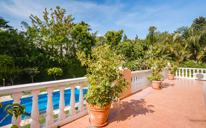 Image No.14-5 Bed Villa for sale