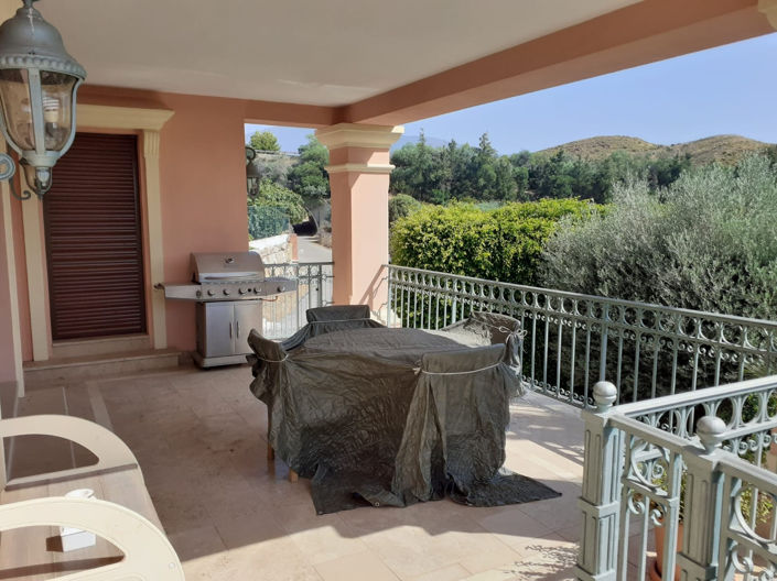 Image No.21-4 Bed Villa for sale