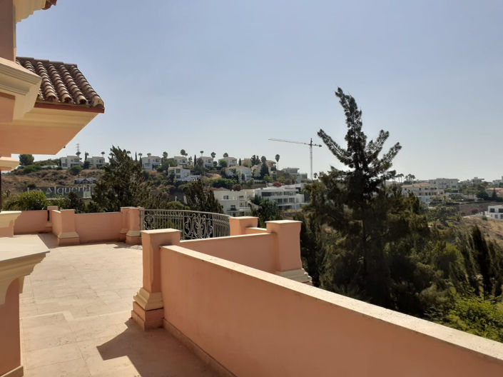 Image No.9-4 Bed Villa for sale