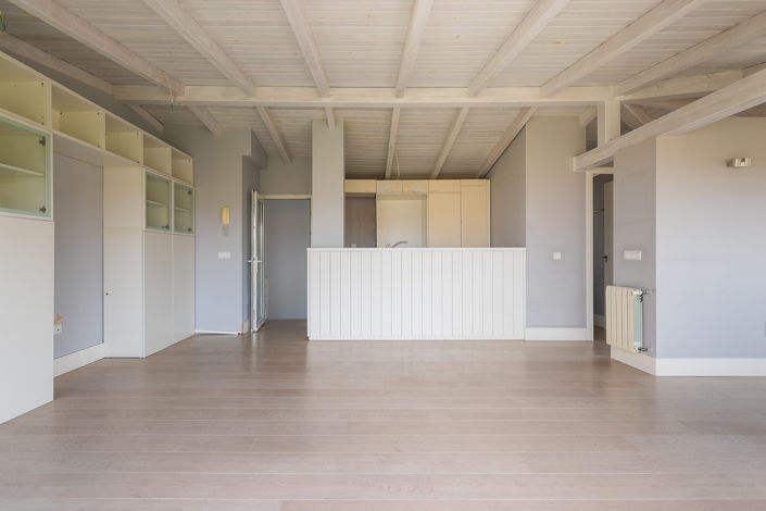 Image No.41-5 Bed Property for sale