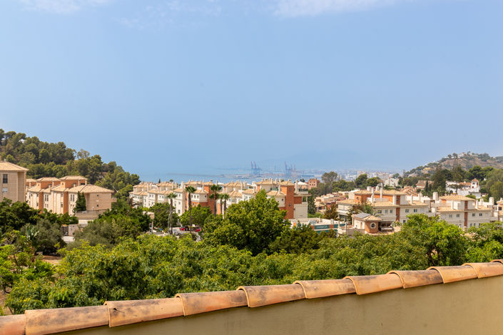Image No.48-5 Bed Property for sale