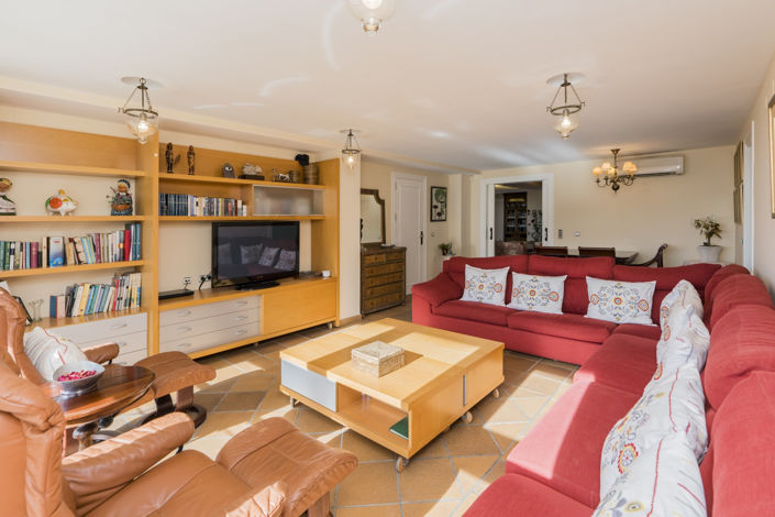 Image No.31-9 Bed Villa for sale