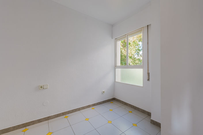 Image No.19-4 Bed Property for sale