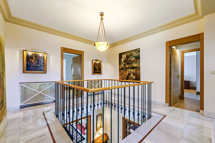 Image No.26-6 Bed Villa for sale