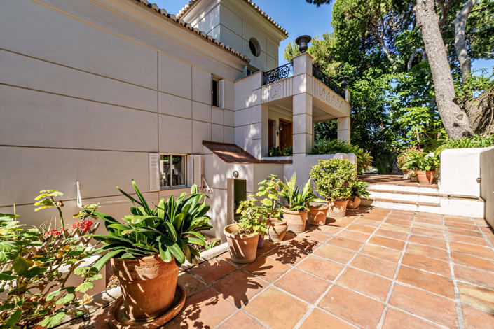 Image No.48-6 Bed Villa for sale