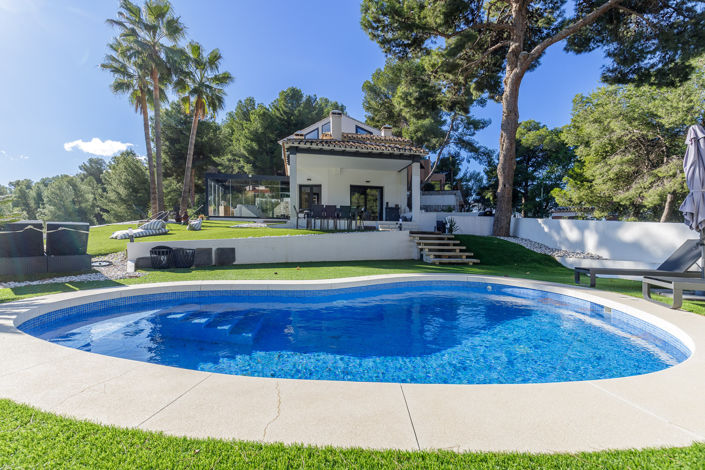 Image No.32-5 Bed Villa for sale
