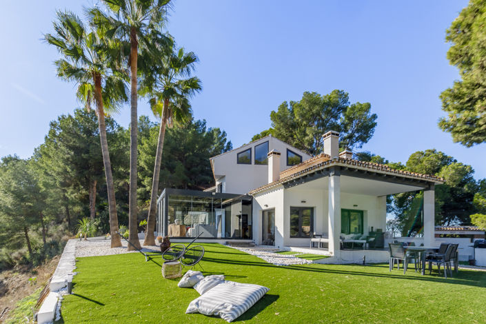 Image No.37-5 Bed Villa for sale