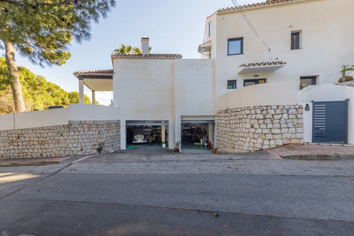 Image No.44-5 Bed Villa for sale