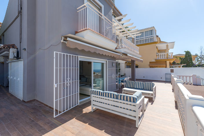 Image No.33-6 Bed Villa for sale