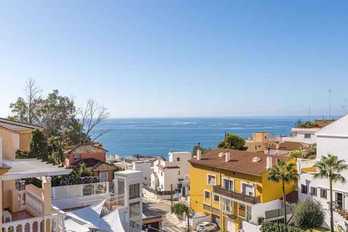 Image No.4-6 Bed Villa for sale