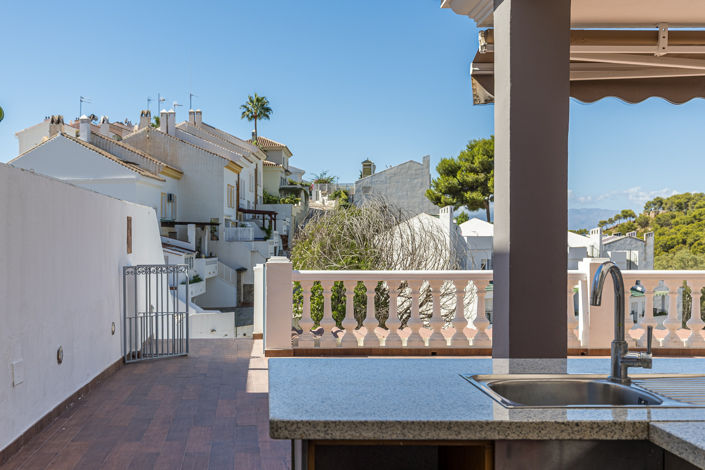 Image No.41-6 Bed Villa for sale
