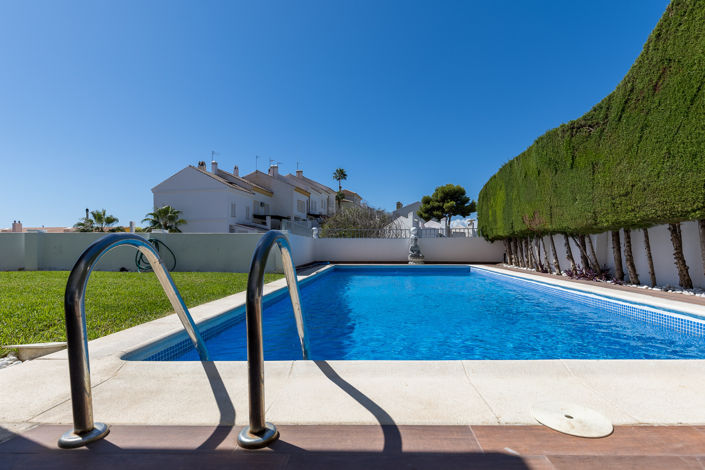 Image No.48-6 Bed Villa for sale