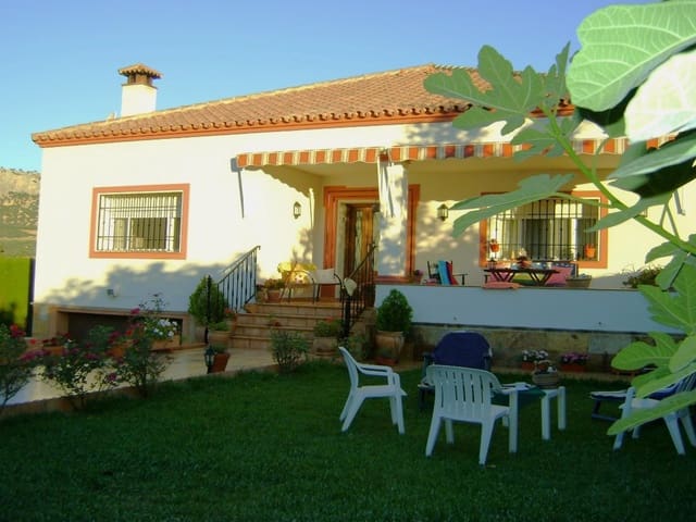 Image No.2-3 Bed Country House for sale