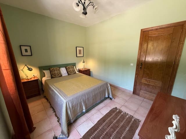 Image No.13-3 Bed Country House for sale