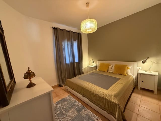 Image No.18-3 Bed Country House for sale