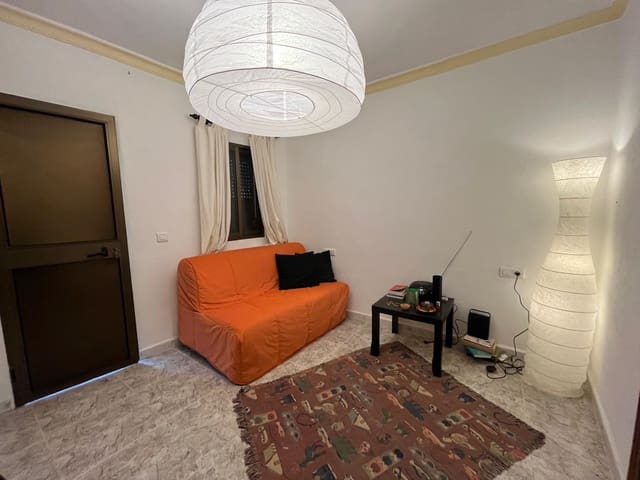 Image No.13-3 Bed Townhouse for sale