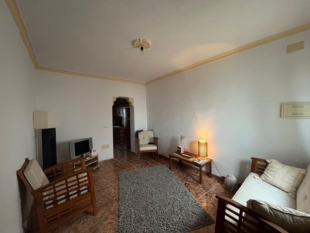 Image No.2-3 Bed Townhouse for sale