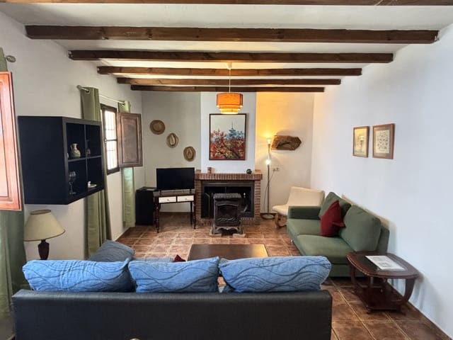 Image No.11-3 Bed Townhouse for sale