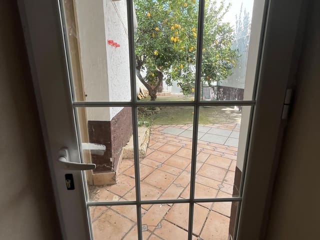 Image No.4-5 Bed Townhouse for sale