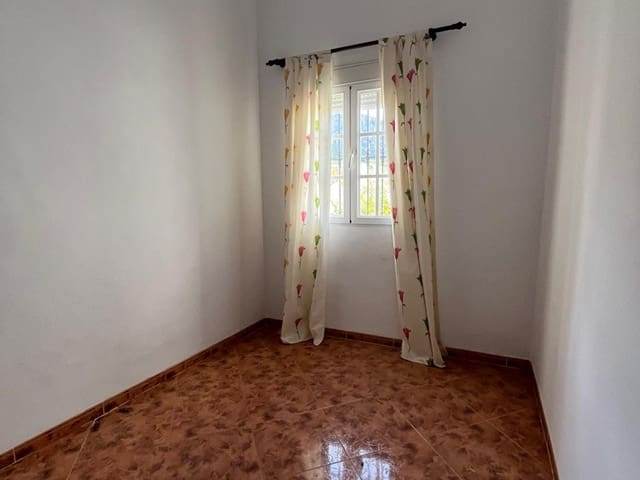 Image No.6-5 Bed Townhouse for sale