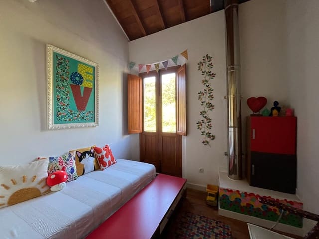 Image No.11-5 Bed Country House for sale