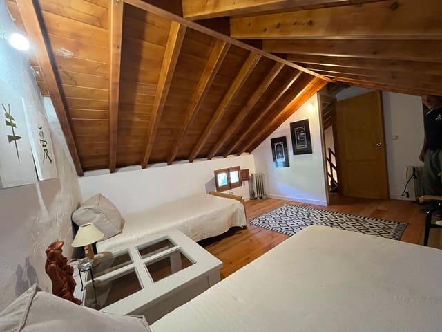 Image No.14-5 Bed Country House for sale