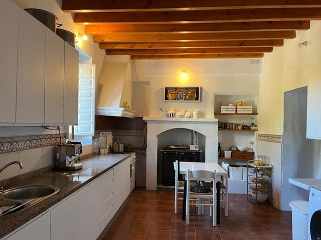 Image No.5-5 Bed Country House for sale