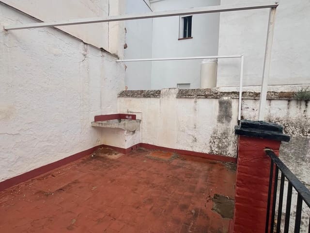 Image No.8-3 Bed Townhouse for sale