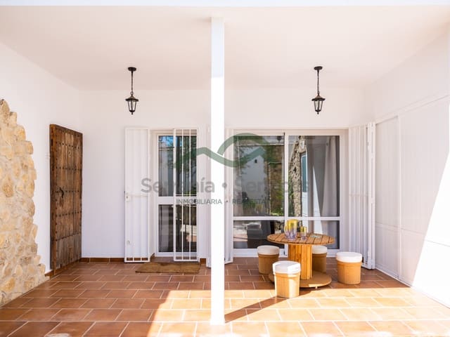 Image No.9-2 Bed Country House for sale