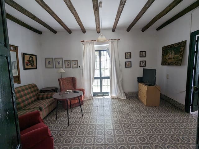 Image No.32-8 Bed Country House for sale