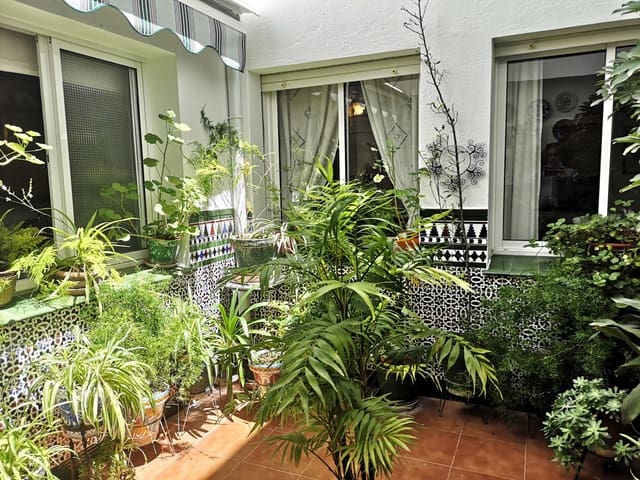 Image No.9-3 Bed Apartment for sale