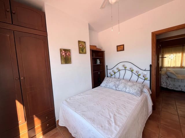 Image No.10-4 Bed Country House for sale