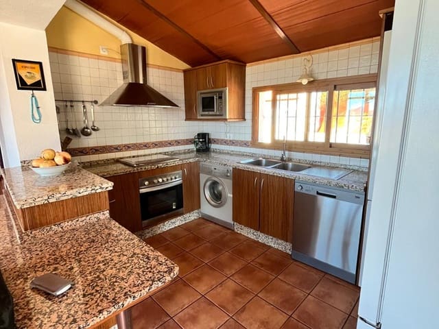 Image No.18-4 Bed Country House for sale