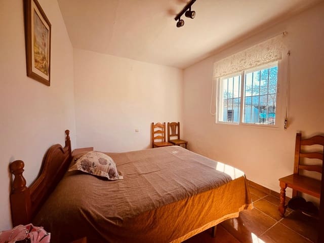 Image No.8-3 Bed Country House for sale