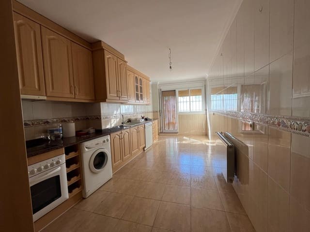 Image No.3-5 Bed Townhouse for sale