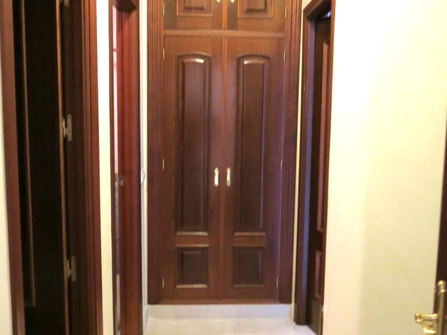 Image No.11-2 Bed Townhouse for sale