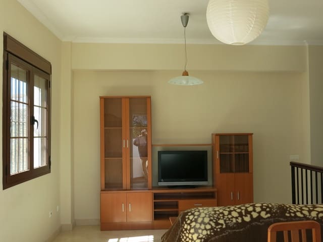 Image No.2-2 Bed Townhouse for sale