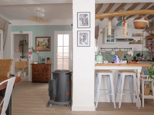 Image No.16-3 Bed Townhouse for sale