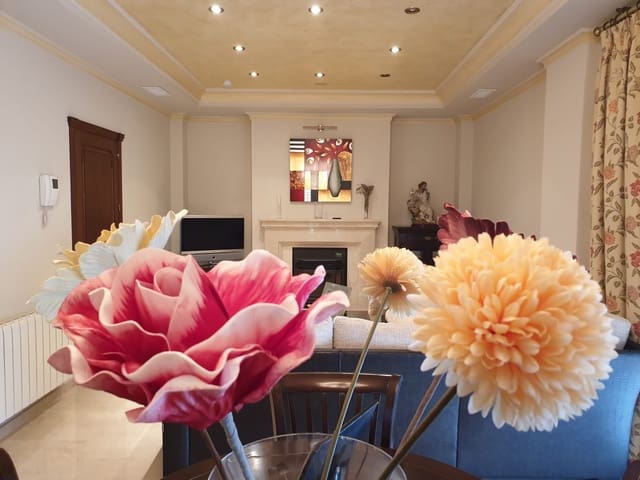 Image No.10-Villa for sale