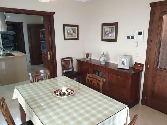 Image No.12-Villa for sale