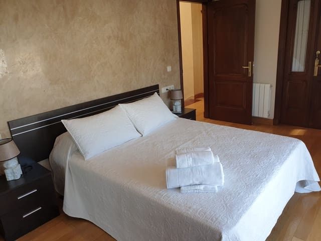 Image No.22-Villa for sale