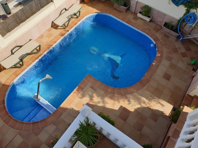 Image No.29-Villa for sale