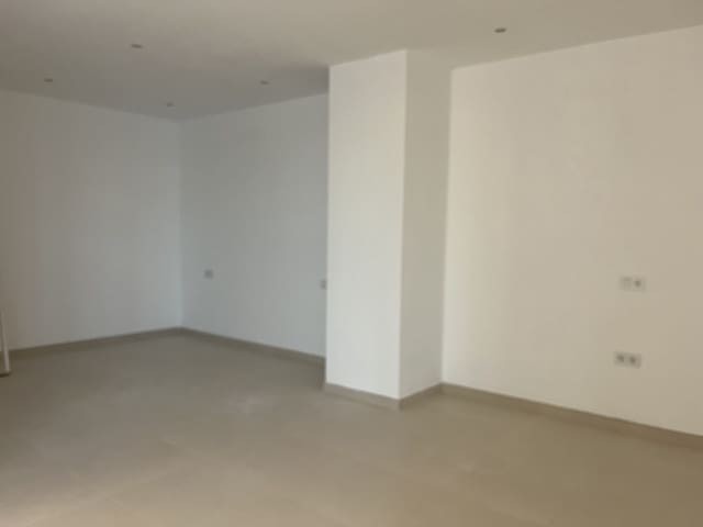 Image No.2-Appartement de 2 chambres à vendre à Ronda
