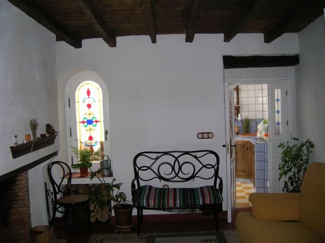 Image No.10-3 Bed Townhouse for sale