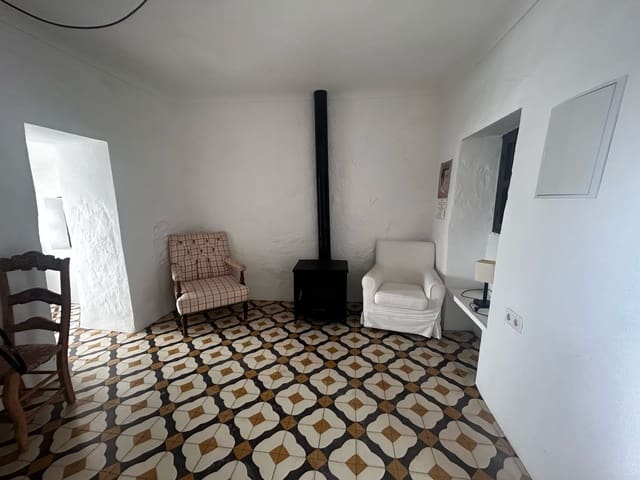 Image No.11-2 Bed Townhouse for sale