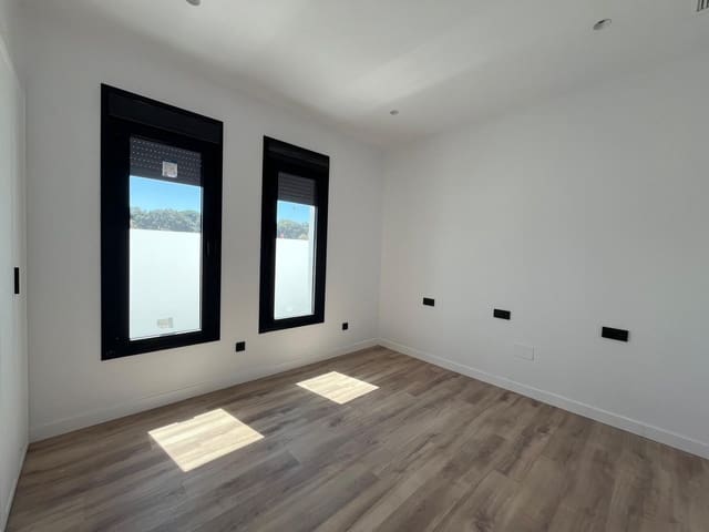 Image No.7-3 Bed Townhouse for sale